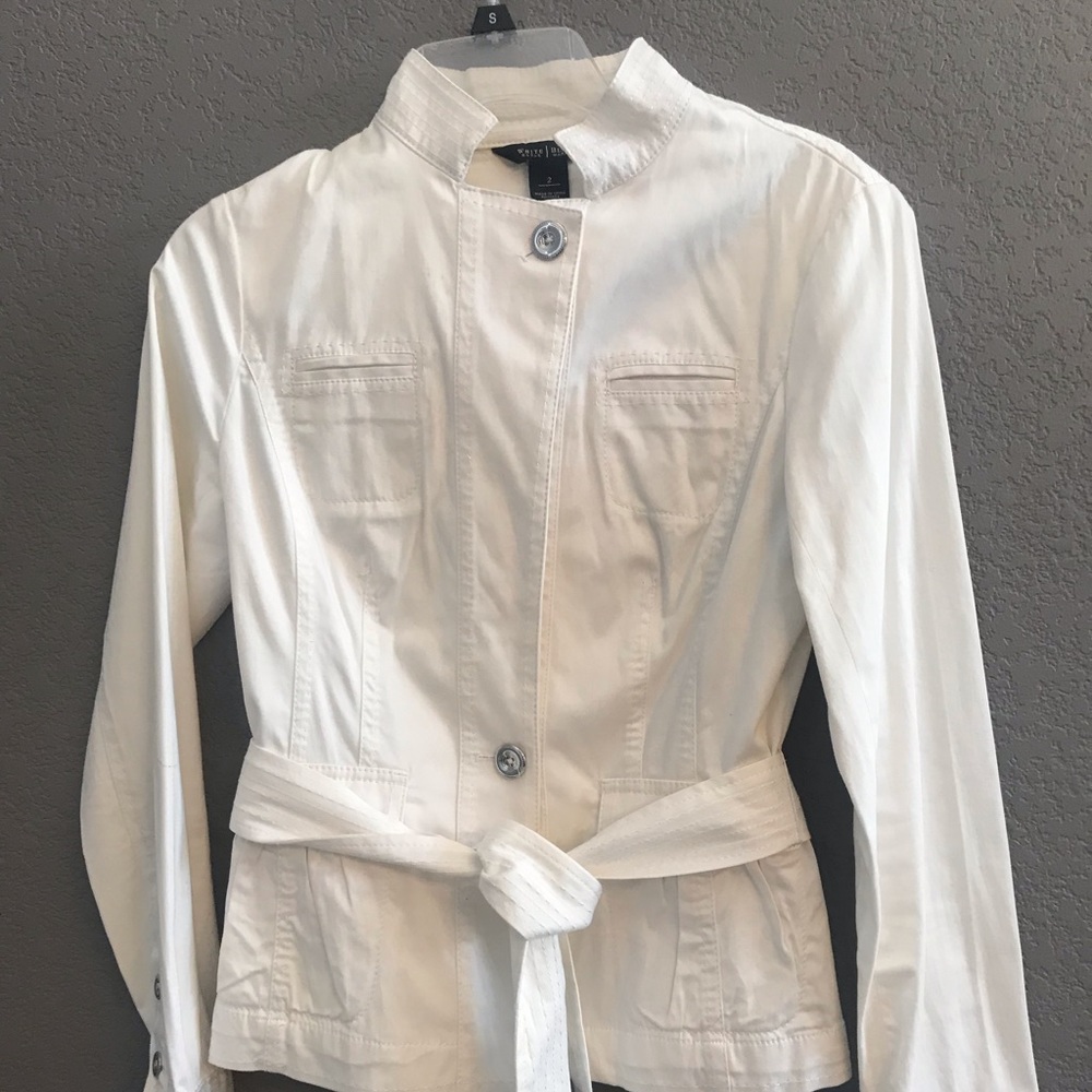 White House Black Market White Jacket with tie